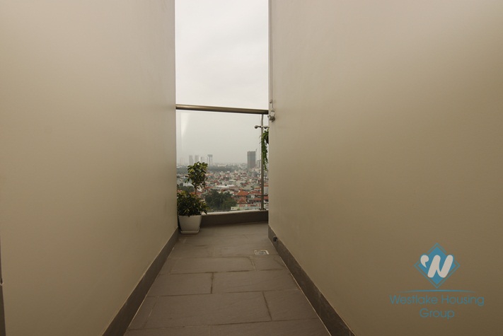 Nice three bedrooms apartment for rent in Trang An complex, Cau Giay district, Ha Noi